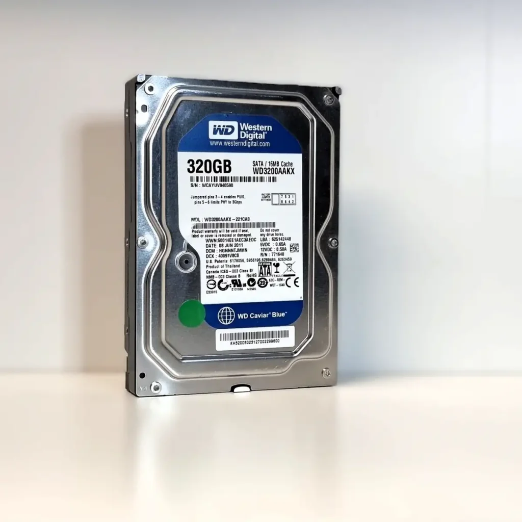 Western Digital Caviar Blue 320GB 3.5" SATA3 HDD (WD3200AAKX) Használt, bontott HDD asztali gépbe