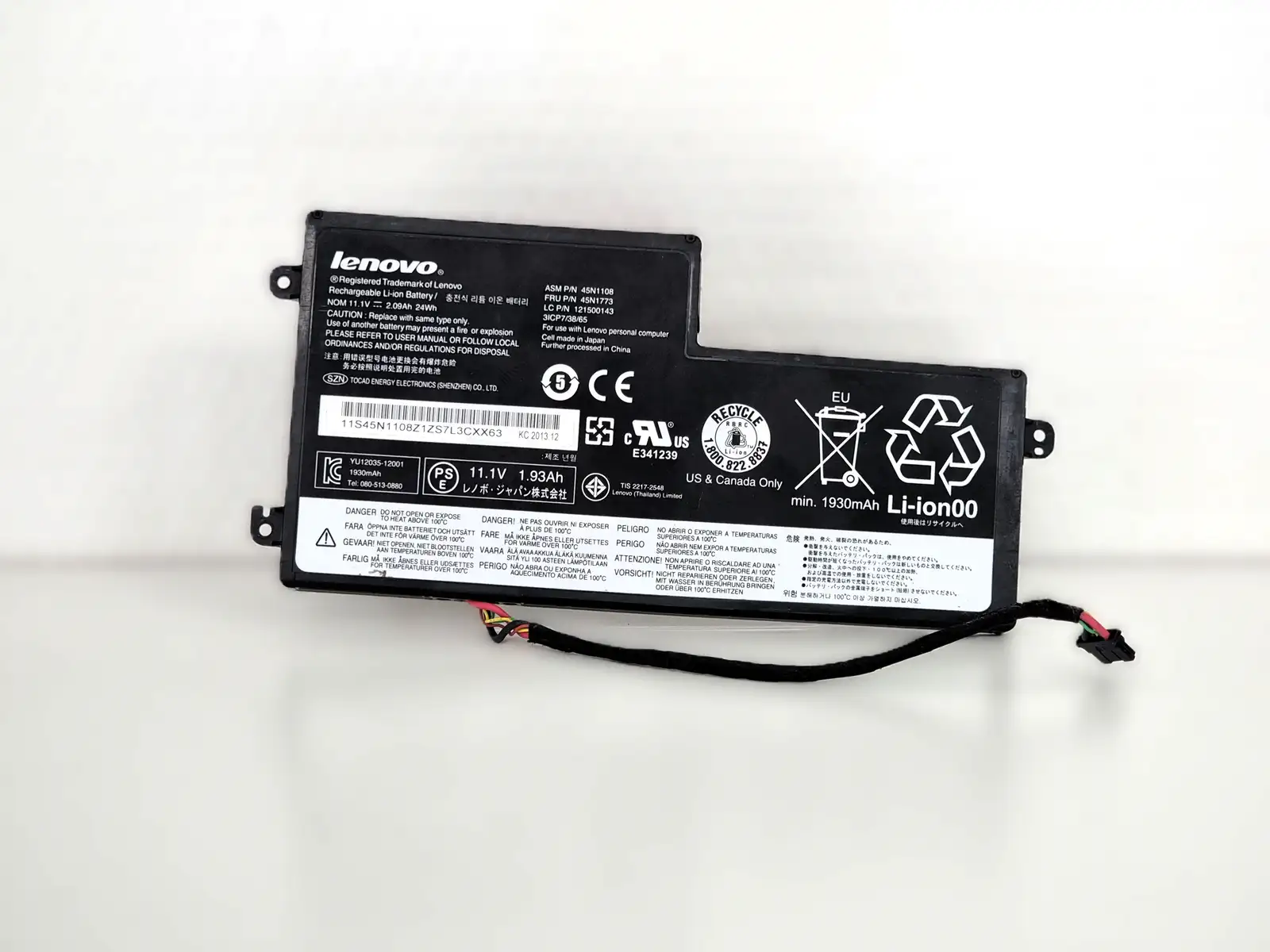 Lenovo ThinkPad T440 / T440s / T450 / T450s / X240 / X250 Belső Akkumulátor (FRU: 45N1773) – Bevizsgált, Használt 1 Eredeti Lenovo ThinkPad belső akkumulátor 45N1773 FRU azonosítóval, 11.1V 24Wh kapacitással, tiszta fehér háttéren.